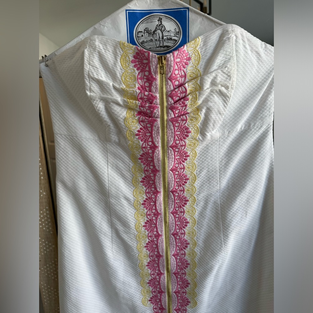 Lilly Pulitzer White Strapless Dress with Gold Zipper - Picture 13 of 13